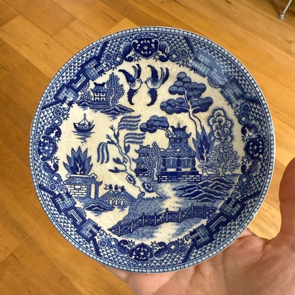 Antique Blue Willow Tea Cup and Saucer - original Japanese - Picture 6 of 7